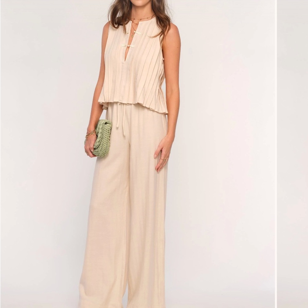 Heartloom Elegant Cream Jolene Set